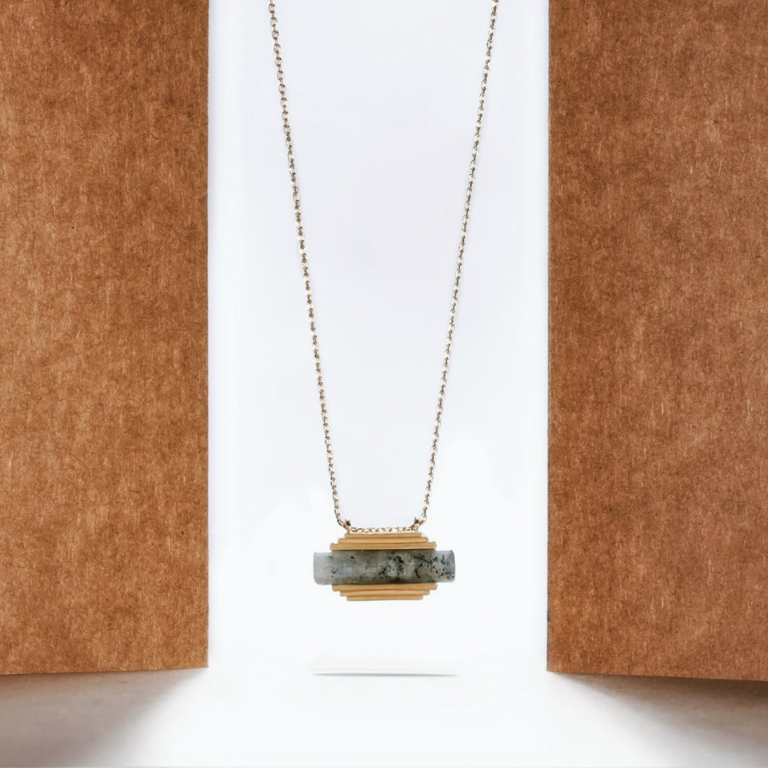 Roll Necklace