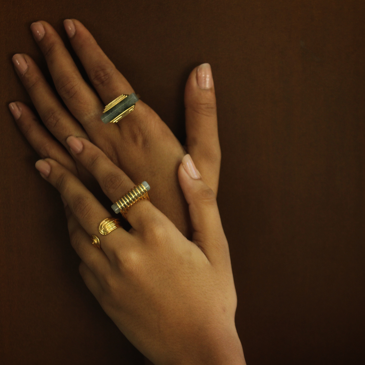 Oblong ring