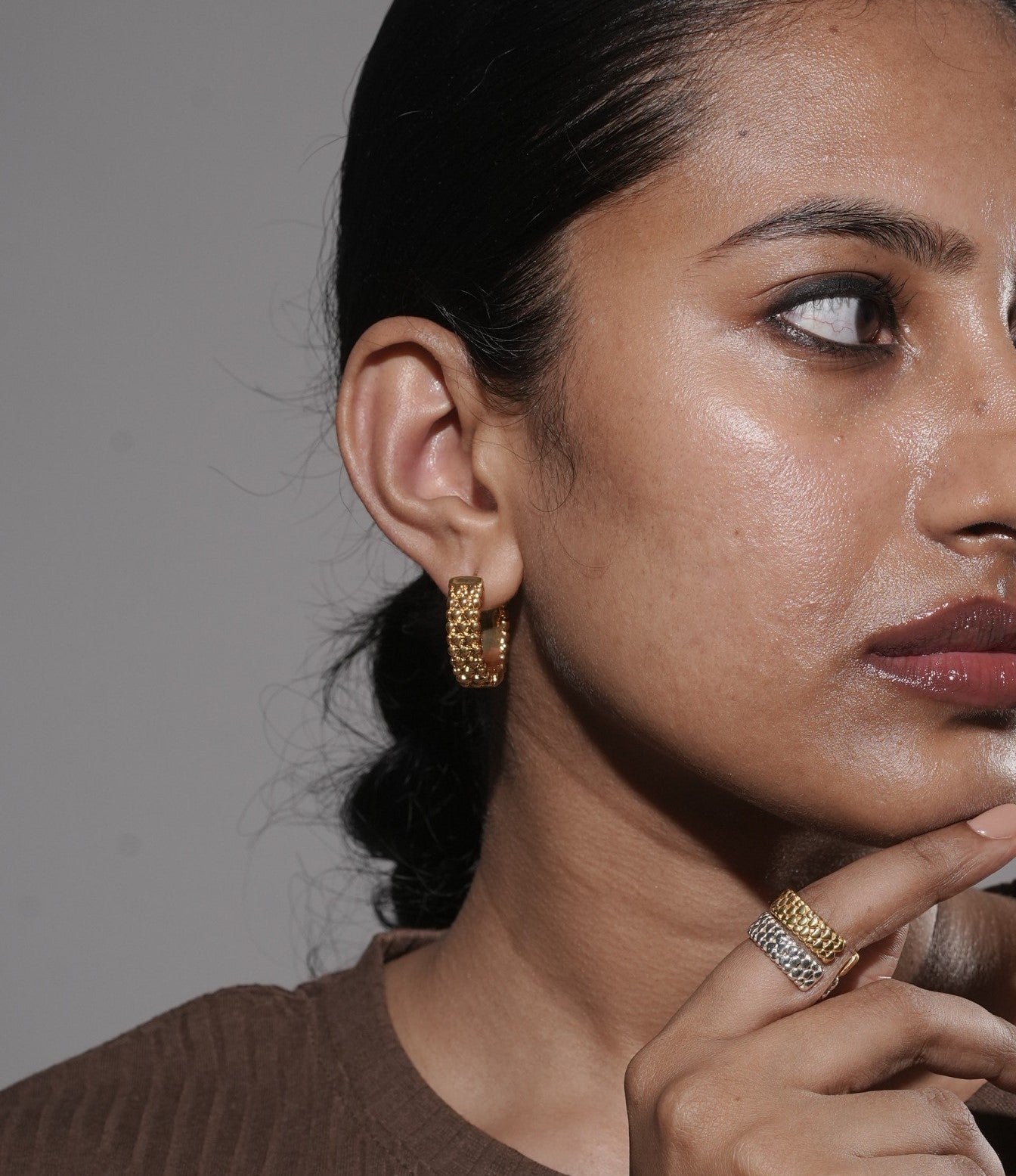 Lattice Love hoops